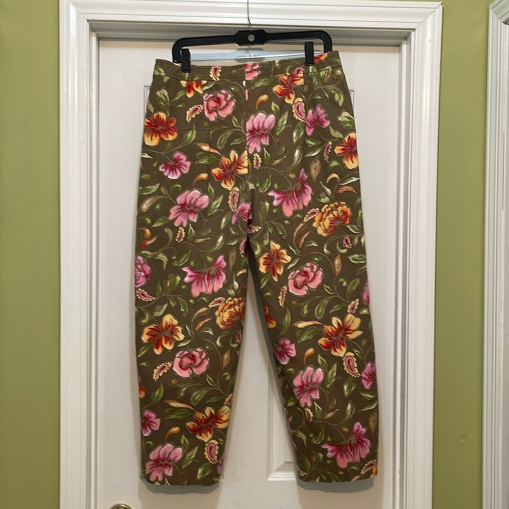 Talbots - floral cropped pants - size 14